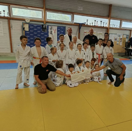 Animation gonflables : tous ensemble pour la muco